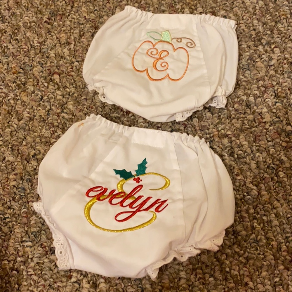 Evelyn monogram appliqué bloomers size 2